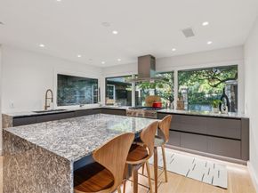 98 W Shore Place , Richardson Texas 75080