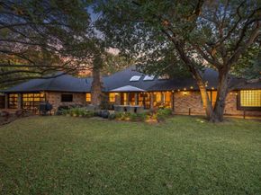 98 W Shore Place , Richardson Texas 75080