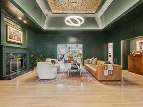 98 W Shore Place , Richardson Texas 75080