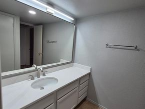 15151  Berry Trail  106, Dallas Texas 75248