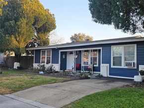 4332  Quails Lane , Fort Worth Texas 76119