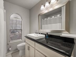 1732  Northaven Court , Arlington Texas 76012