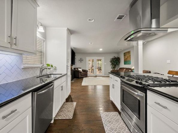 1732  Northaven Court , Arlington Texas 76012