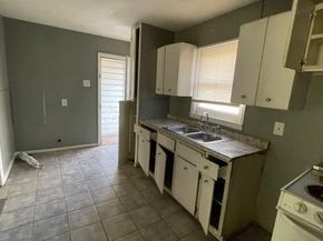 3313  Hatcher Street , Fort Worth Texas 76119