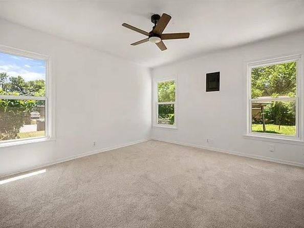 5048  Cedar Hill Road , Fort Worth Texas 76116