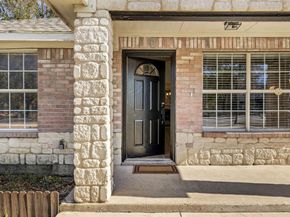 274 S St Augustine Drive , Dallas Texas 75217