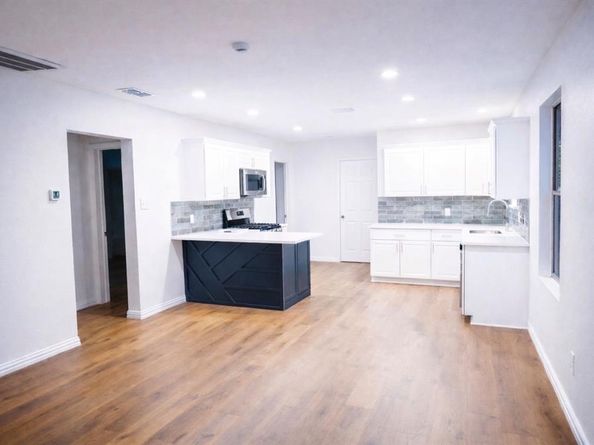 1220 E Bessie Street , Fort Worth Texas 76104