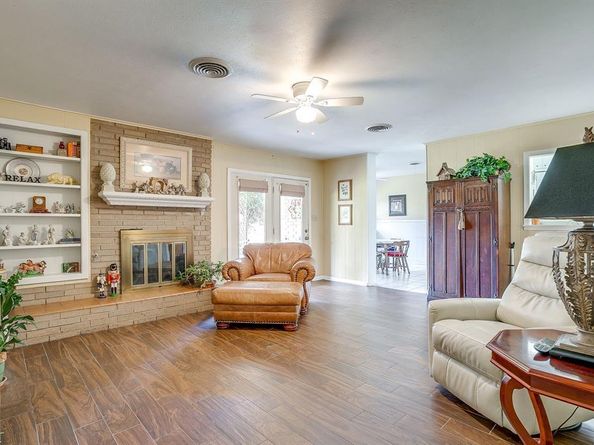 4704  Westlake Drive , Fort Worth Texas 76132