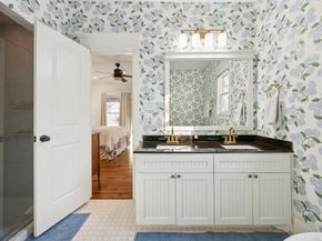 1906 S Henderson Street , Fort Worth Texas 76110