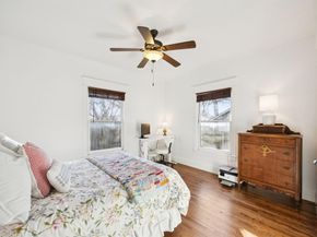 1906 S Henderson Street , Fort Worth Texas 76110