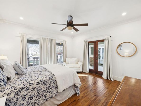 1906 S Henderson Street , Fort Worth Texas 76110