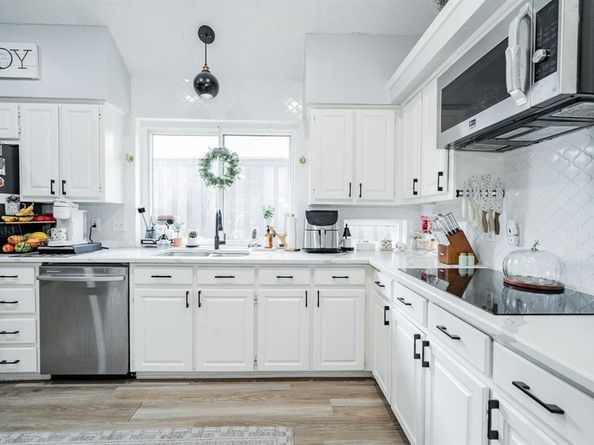 2102  Greenview Drive , Carrollton Texas 75010