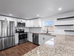 1700 S Edgewood Terrace , Fort Worth Texas 76105