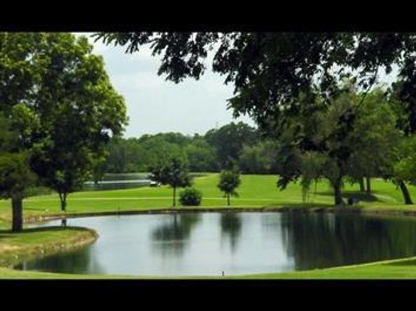 1009  Place Louie  , DeSoto Texas 75115