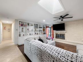 3750  Ridgeoak Way , Farmers Branch Texas 75244