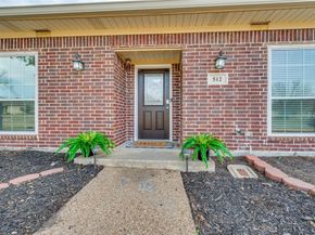 512  Stillmeadow Drive , Richardson Texas 75081