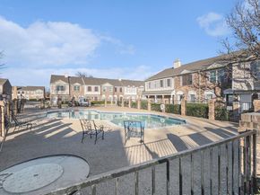 617  Carriagehouse Lane  3E, Garland Texas 75040