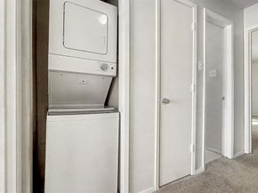 617  Carriagehouse Lane  3E, Garland Texas 75040