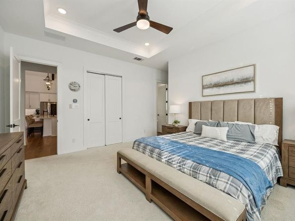 2560  Hampstead Lane , Carrollton Texas 75010