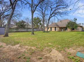 1312  Crows Nest Court , Azle Texas 76020