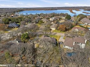 1312  Crows Nest Court , Azle Texas 76020