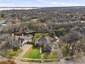 1312  Crows Nest Court , Azle Texas 76020