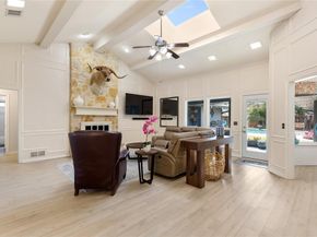 6818  Southpoint Drive , Dallas Texas 75248