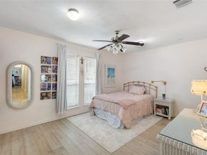 6818  Southpoint Drive , Dallas Texas 75248