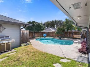6818  Southpoint Drive , Dallas Texas 75248