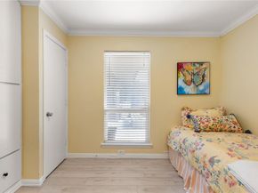 6818  Southpoint Drive , Dallas Texas 75248