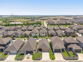 716  Lamp Post Lane , Argyle Texas 76226