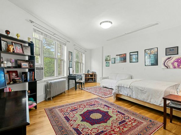 863 Riverside Drive, New York NY 10032