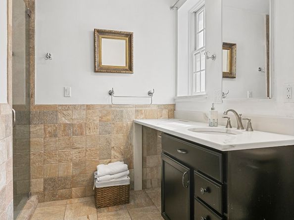 863 Riverside Drive, New York NY 10032