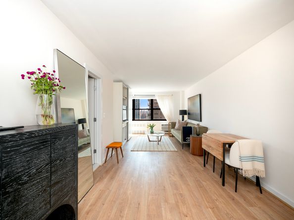 185 West End Avenue 26E, New York NY 10023