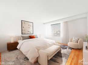 170 Park Row 7C, New York NY 10038