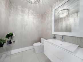 220 Riverside Boulevard 4H, New York NY 10069