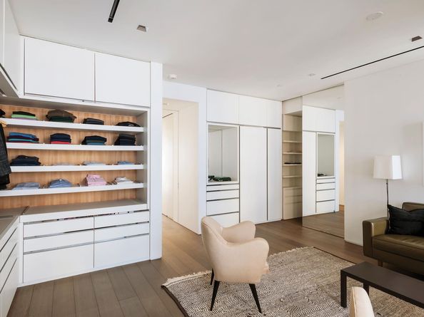 38-40 East 76th Street, New York NY 10021