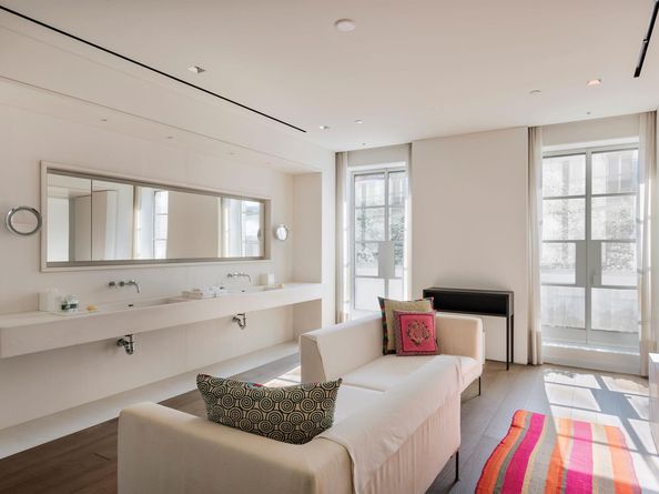 38-40 East 76th Street, New York NY 10021