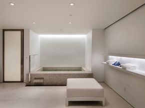 38-40 East 76th Street, New York NY 10021