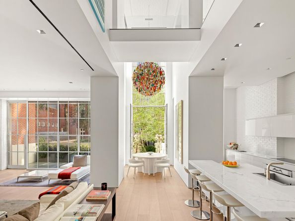 38-40 East 76th Street, New York NY 10021