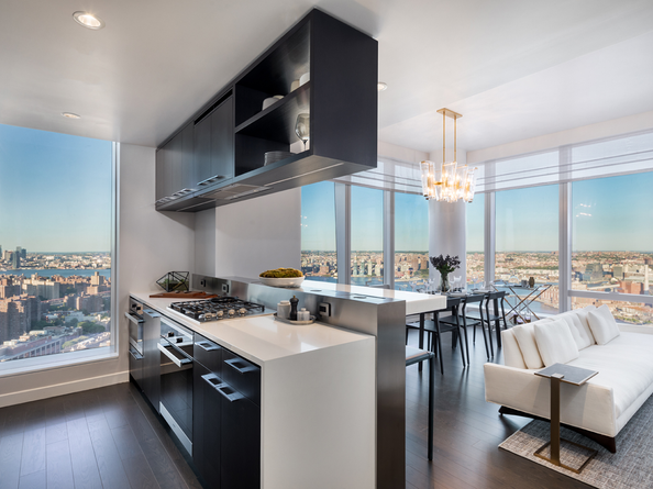 252 South Street 16E, New York NY 10002