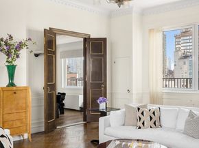 501 East 79th Street PHB, New York NY 10075