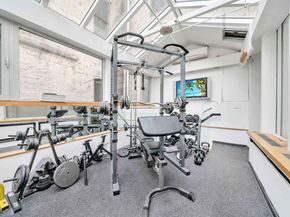 16 Minetta Lane, New York NY 10012