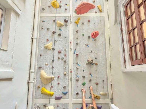 16 Minetta Lane, New York NY 10012