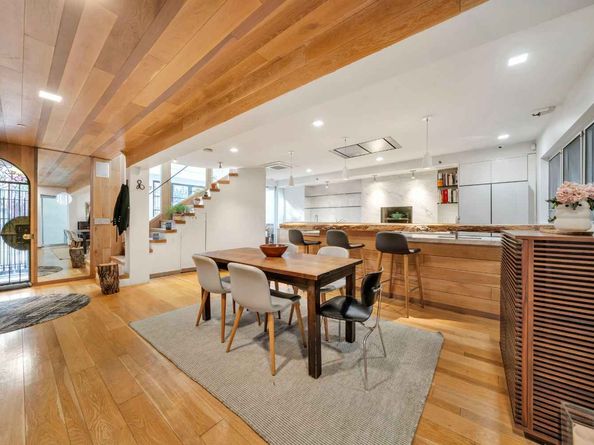 16 Minetta Lane, New York NY 10012