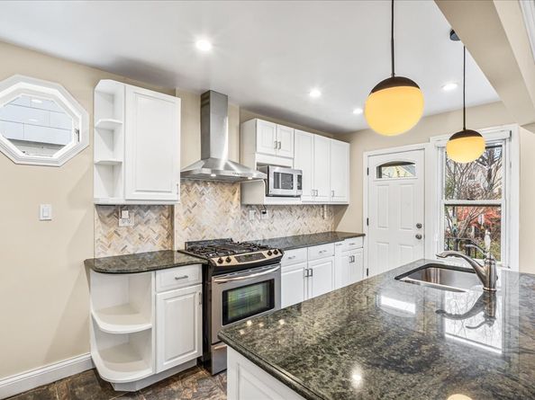 70-43 Nansen Street, Queens NY 11375