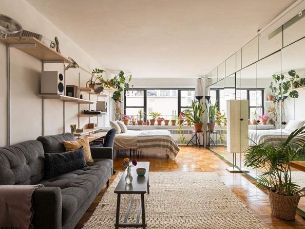 210 East 36th Street 11B, New York NY 10016