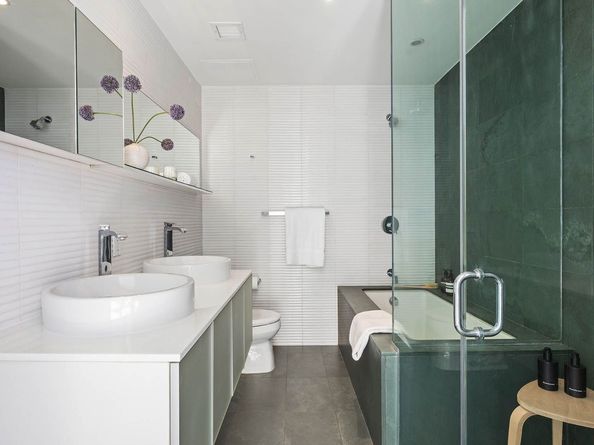 425 East 13th Street PHFG, New York NY 10009