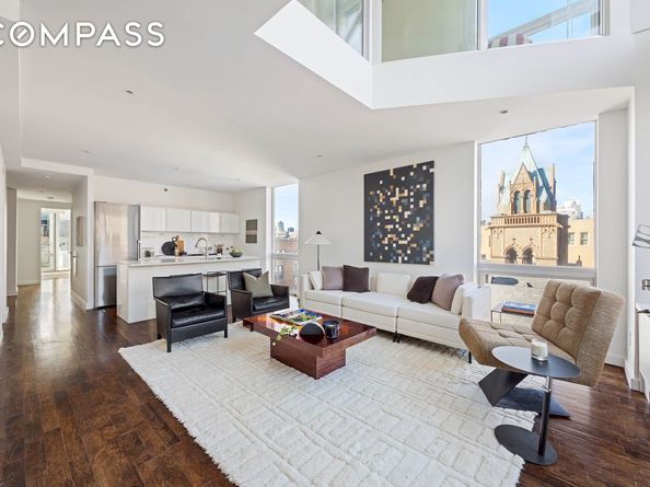 425 East 13th Street PHFG, New York NY 10009