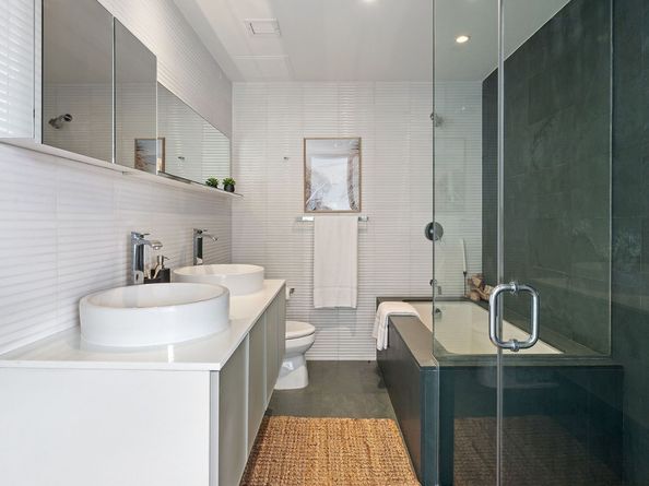 425 East 13th Street PHFG, New York NY 10009